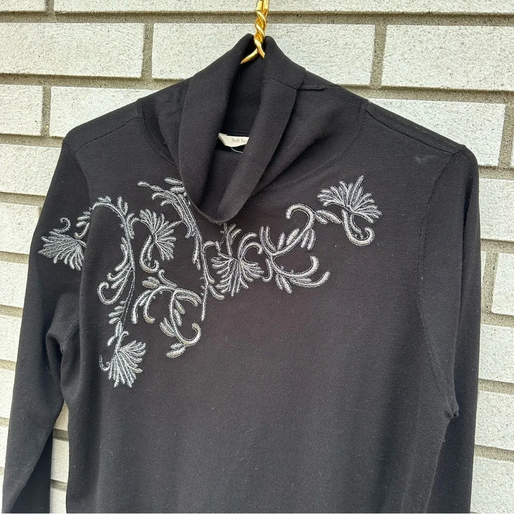 NWT Soft Surroundings Black Embroidered Turtleneck Sweater Metallic Floral Knit